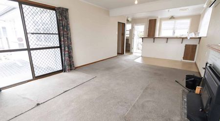 CLSOE TO PEKAPEKARAU PRIMARY SCHOOL - Photo 4