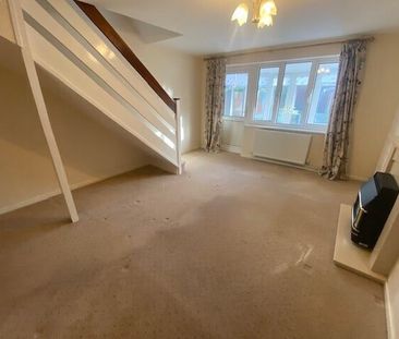 Oakleafe Drive, Cardiff, Pontprennau - Photo 2