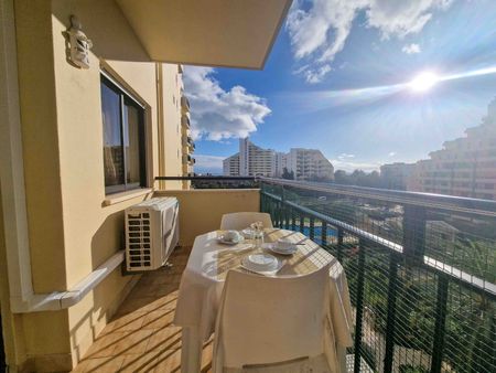 Apartamento T1 para Arrendamento Anual na Praia da Rocha - Photo 2