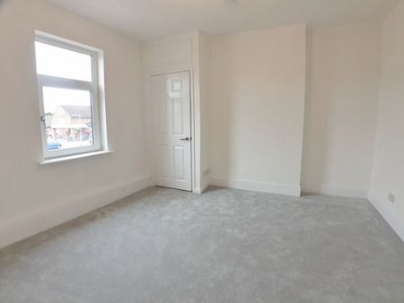 4 bed apartment to rent in Warwick Road, Kenilworth, CV8 - Photo 5
