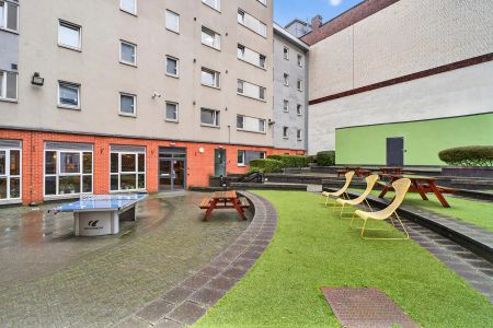 Platinum Studio - Photo 5