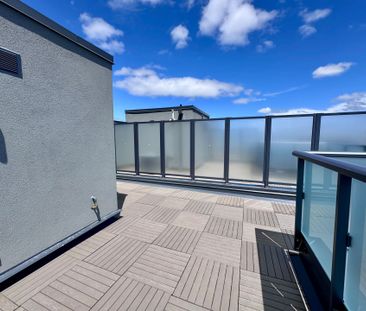 For Lease - 28 Alpine Symphony Path, Oshawa, Ontario - Photo 2