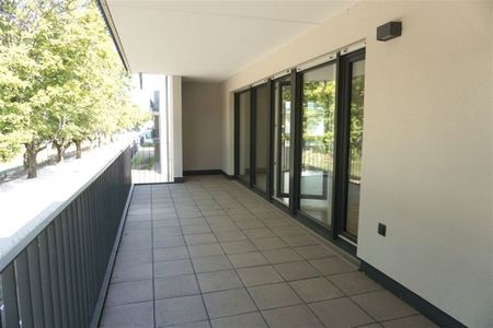 Attraktive 2-Zimmer-Wohnung mit Einbauküche, Balkon und traumhafter Mosellage – Ideal für Berufspendler nach Luxemburg - Photo 3