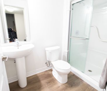 All Inclusive 1 Bedroom Lower Unit in Welland!! - Photo 5