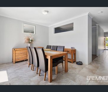 More than meets the eye! - Photo 3