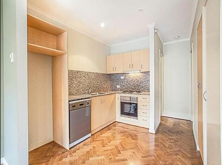 35/62 Wellington Street, St Kilda VIC 3182 - Apartment For Rent | Domain - Photo 2