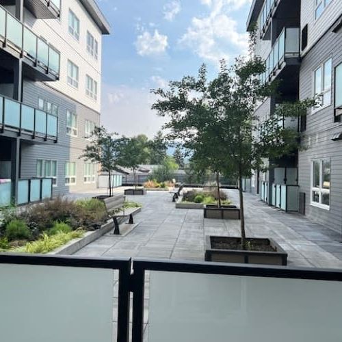 Courtyard view at SoHo Kelowna! - Photo 1