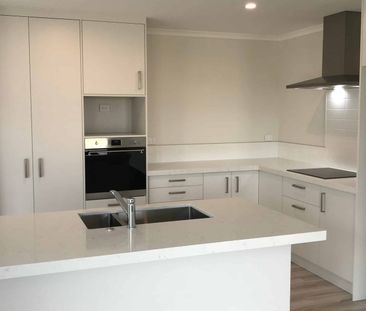 Near New - Cul de Sac Living - Available Now - Photo 4