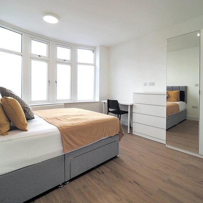 1 bedroom in a house share to rent - Photo 1