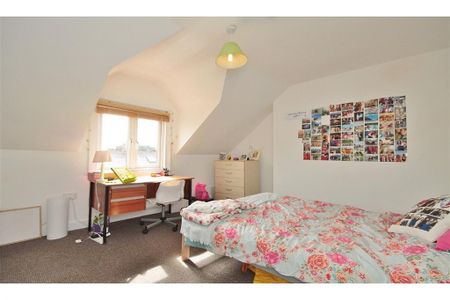 5 bedroom terraced house to rent - Photo 2