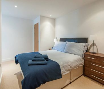 1 Bed Flat, Central Quay North, BS1 - Photo 1