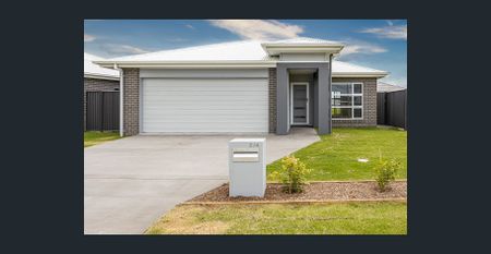 Modern Comfort and Convenience in Sought-After Cumbalum - Photo 4