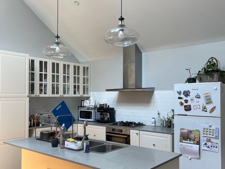 Flemington - Photo 2