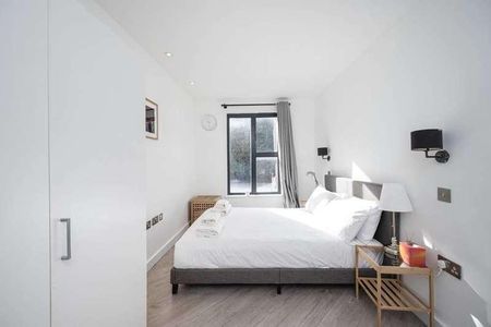 Mile End Road, Stepney, E1 - Photo 5