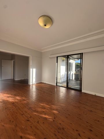 89 Spurway Street, Ermington, NSW 2115 - Photo 2