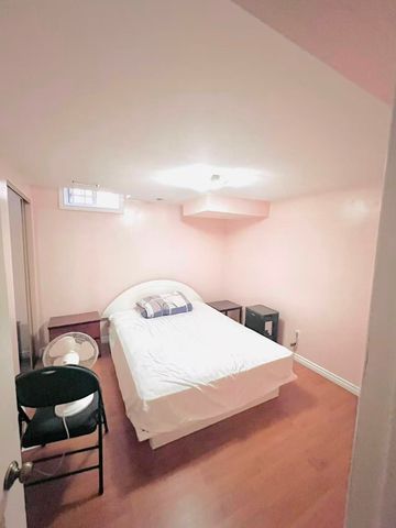 For Lease - 3225 Coldstream Road, Mississauga, Ontario - Photo 2