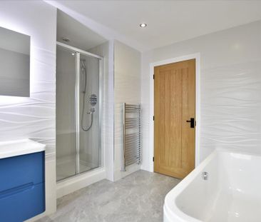 4 bedroom detached house to rent - Photo 6