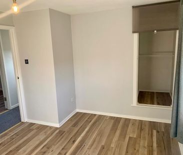 35 Craighill, Antrim, BT41 1PS - Photo 2