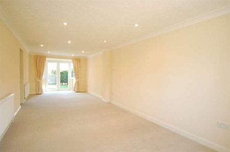 Mill Road, Lakenheath, Brandon, Suffolk, IP27 - Photo 2