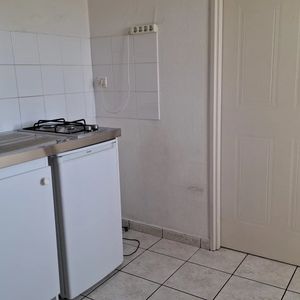 Location Appartement 1 pièce 23m² TOURS 37000 - Photo 2