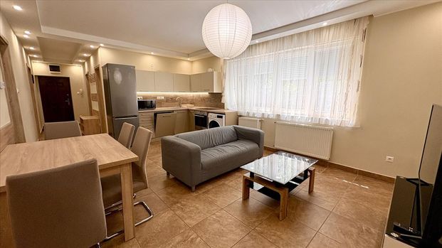 Kiadó felújított lakás - Debrecen - Fotó 1