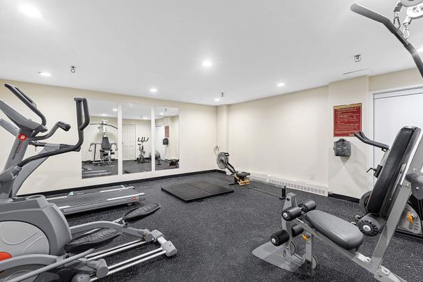 Wentworth Arms - Photo 1