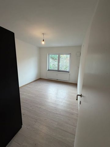 Appartement te huur - Photo 2