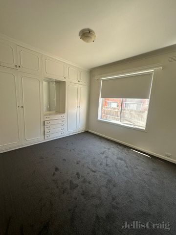 5/10 Kemp Street, Thornbury - Photo 2