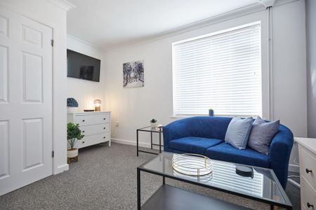 5 bedroom terraced house to rent - Photo 2