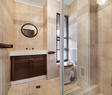 Perfectly located - Photo 4