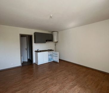 Location Appartement 2 pièces 33m² - Photo 2