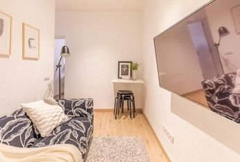 Calle de Dolores, Madrid, Community of Madrid 28039