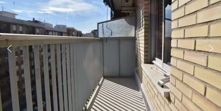 Carrer Sants Just i Pastor, Valencia, Valencian Community 46021 - Foto 5