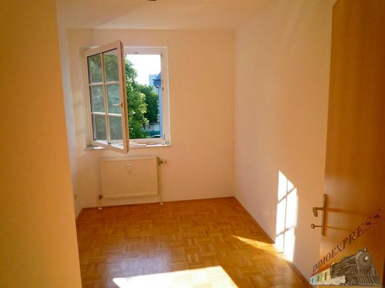charmante 3 Zimmerwohnung - Grünblick - Schwechat - Photo 1