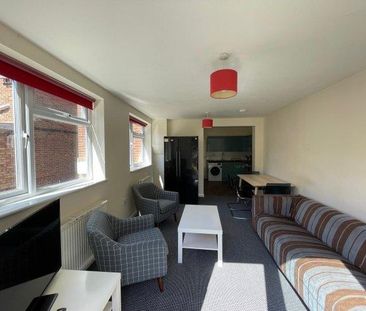 6 bedroom house share to rent - Photo 1