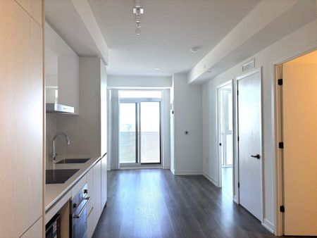 For Lease - 28 Interchange Way Unit# 4209, Vaughan, Ontario - Photo 4