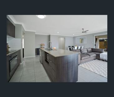 22 Wilson Circuit, Flagstone, Qld 4280 - Photo 4