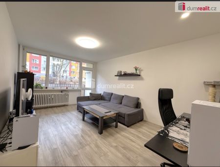 Pronájem bytu 2+1 64 m² - Photo 3