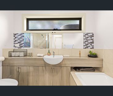 17C Armytage St, Corio, Vic 3214 - Photo 5