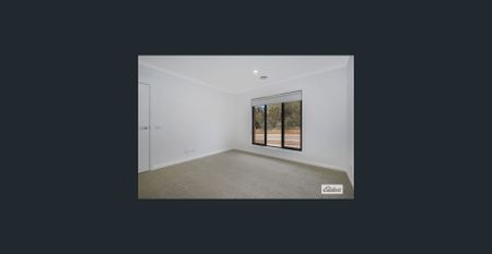 Low maintenance family home - Photo 4