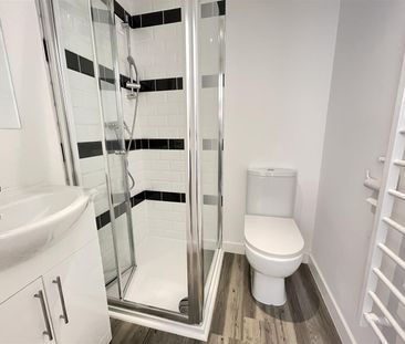 Market Place, Loughborough - INC BILLS OPTION - Photo 6