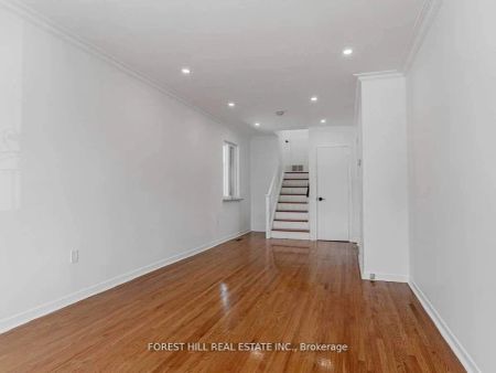 80 Belgravia Avenue #A - Photo 5