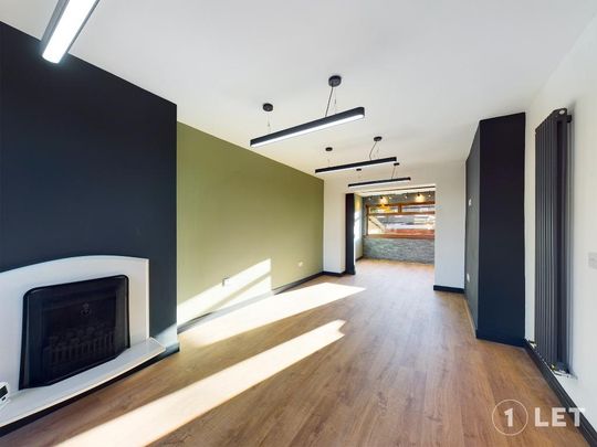 3 bedroom terraced house to rent - Photo 1