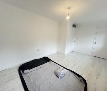 2 bedroom house to rent - Photo 3