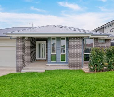 2A Hilltop Crescent, Port Macquarie NSW 2444 - Apartment For Rent |... - Photo 1