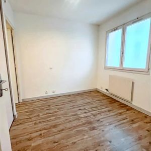 Location / Appartement T2 - Photo 2