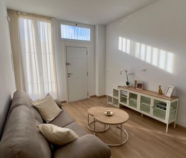 Apartamento planta baja en alquiler en Malaga - Photo 1