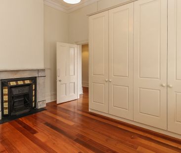 Stunning Victorian Home in Perfect Location - Photo 1