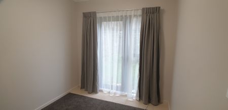 2 Bdrm Unit With Parking - Photo 4