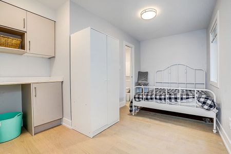 For Lease - 252 Annette Street Unit# 1, Toronto, Ontario - Photo 3